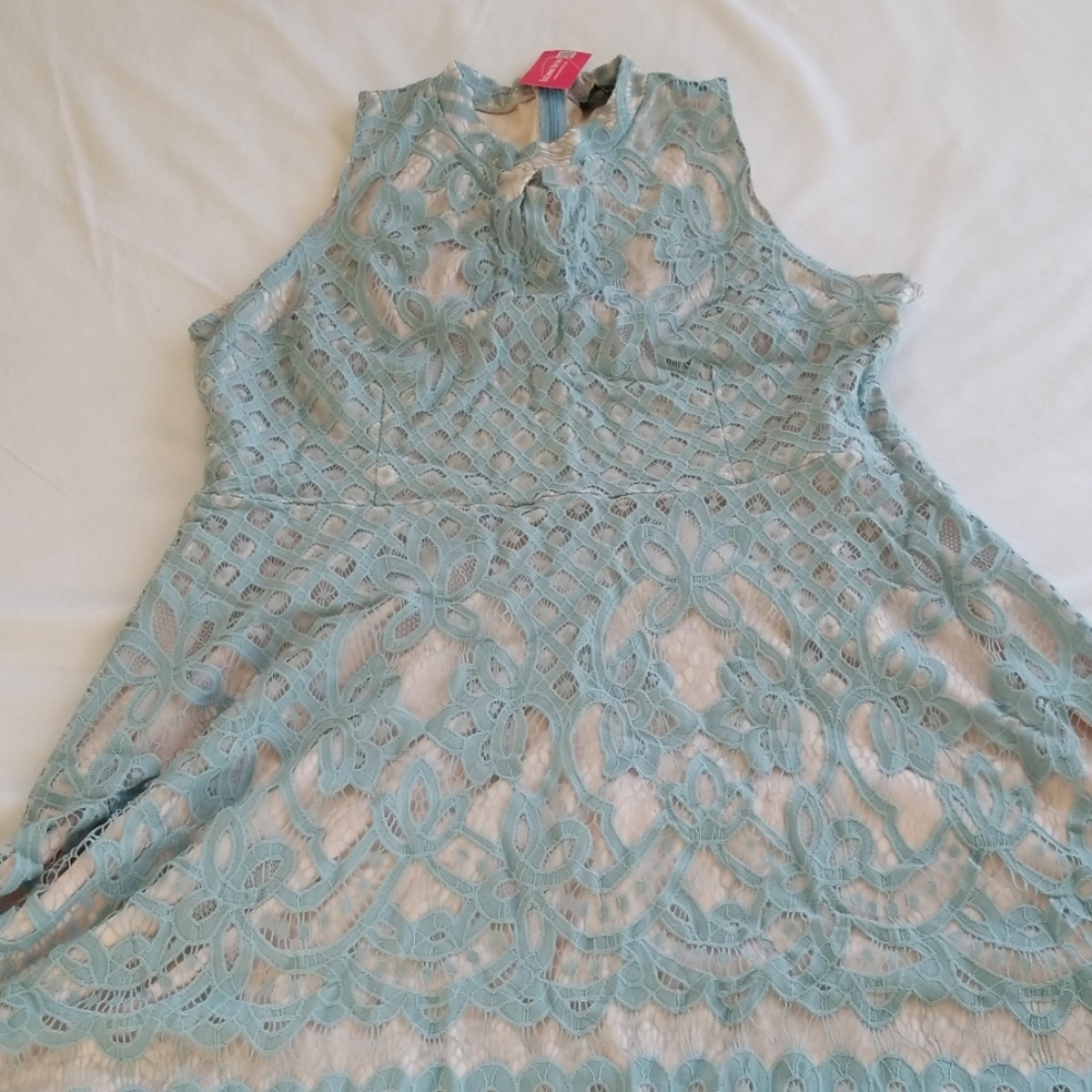 Suzanne Betro aqua lace dress 3X